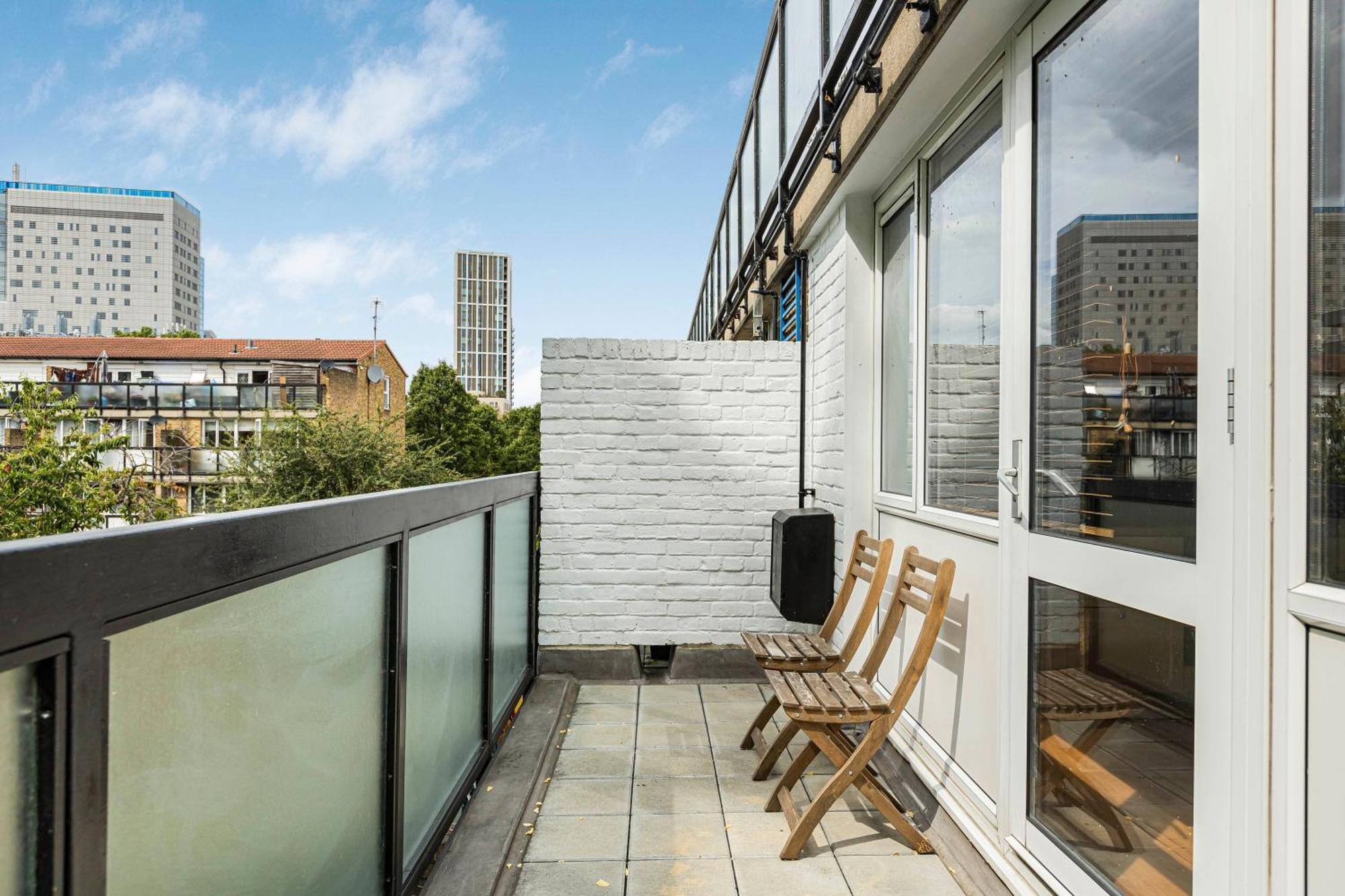 Pass The Keys Whitechapel Studio With Balcony Apartment London Exterior photo